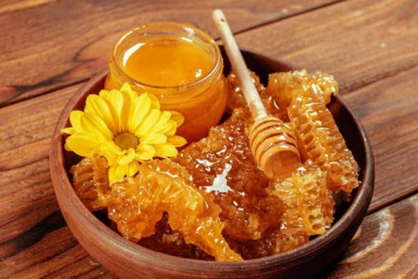 تصویر 3 از عسل یونجه +  خرید ویژه